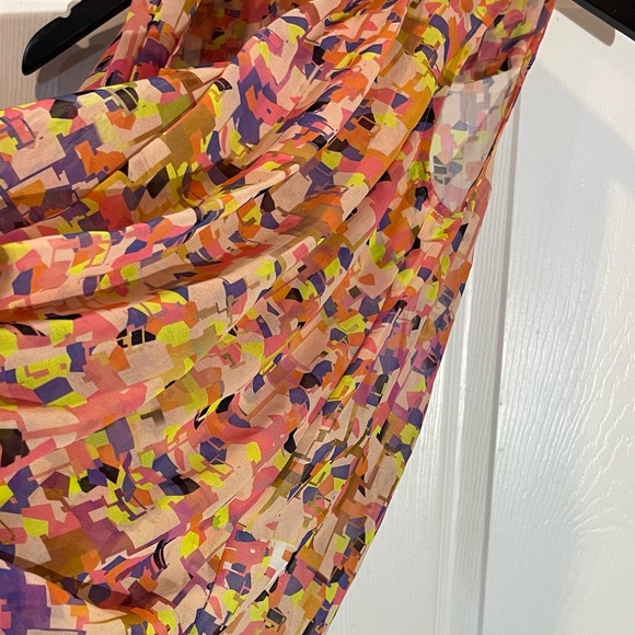 Trina Turk Rare Colorful Abstract Print Sleeveless Wrap-Front Sheer Blouse Top - Picture 13 of 13